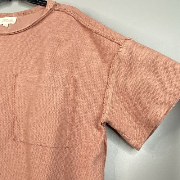 Listicle T-Shirt Top Texture Exposed Seam Knit Short Sleeve Women Size M Boxy - Picture 2 of 14